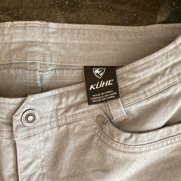 Kuhl shorts size 6 - 7” inseam - Picture 2 of 4